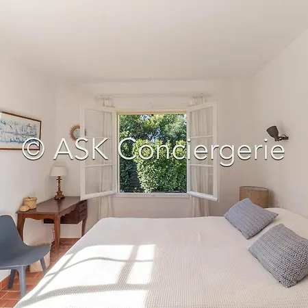 48, Sea View And Swimming Pool Βίλα *